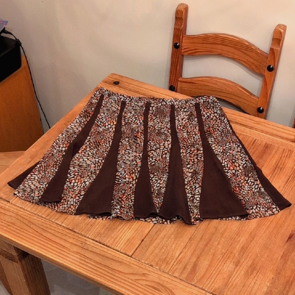 Kim Rogers Signature Women's Brown/Cream Geo Pattern Pleated Skirt, XL